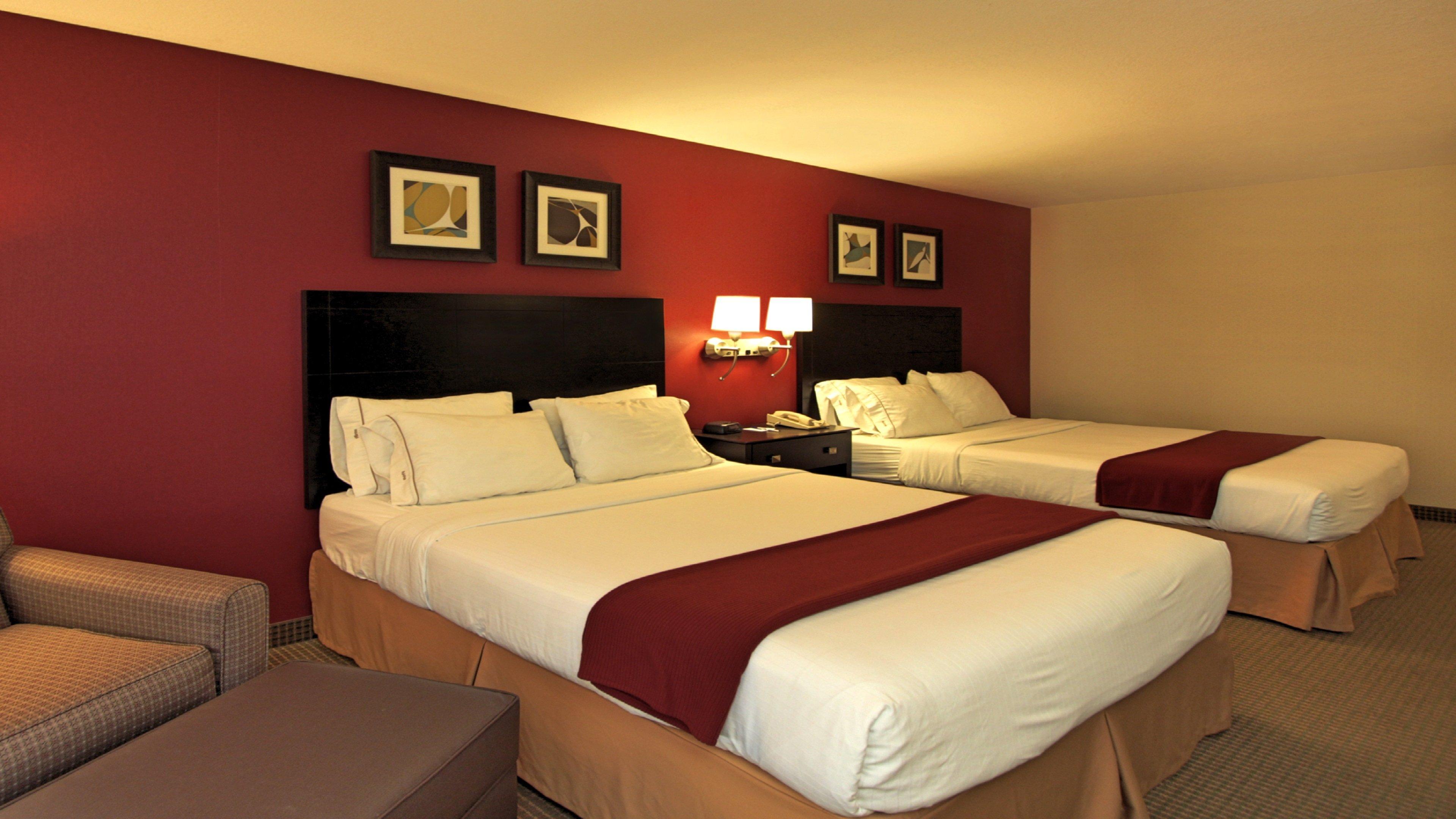 Holiday Inn Express Hotel & Suites Defiance By Ihg Eksteriør billede